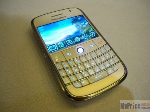 BlackBerry 9000(ɫ)